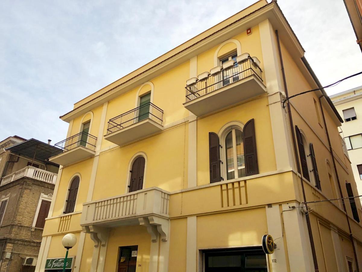 Pescara Centro Silenzioso E Confortevole Con Terrazzo Bioclimatico A 2 Minuti Dal Mare Экстерьер фото